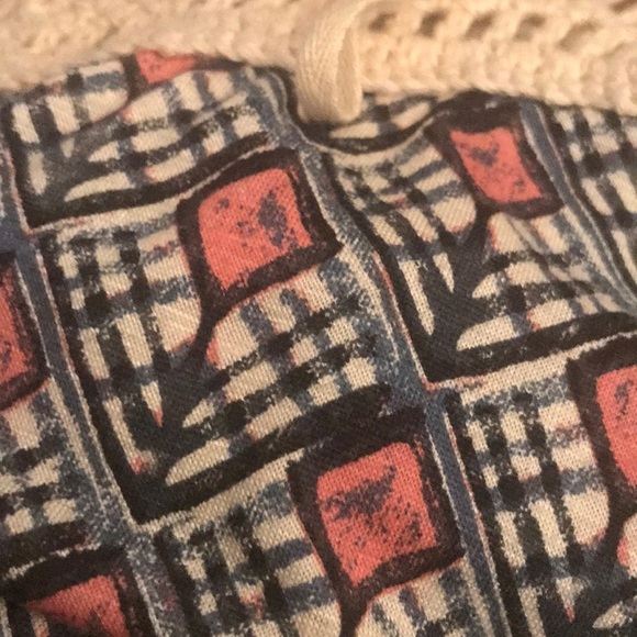 Free people geo print crochet neckline top - Picture 5 of 5